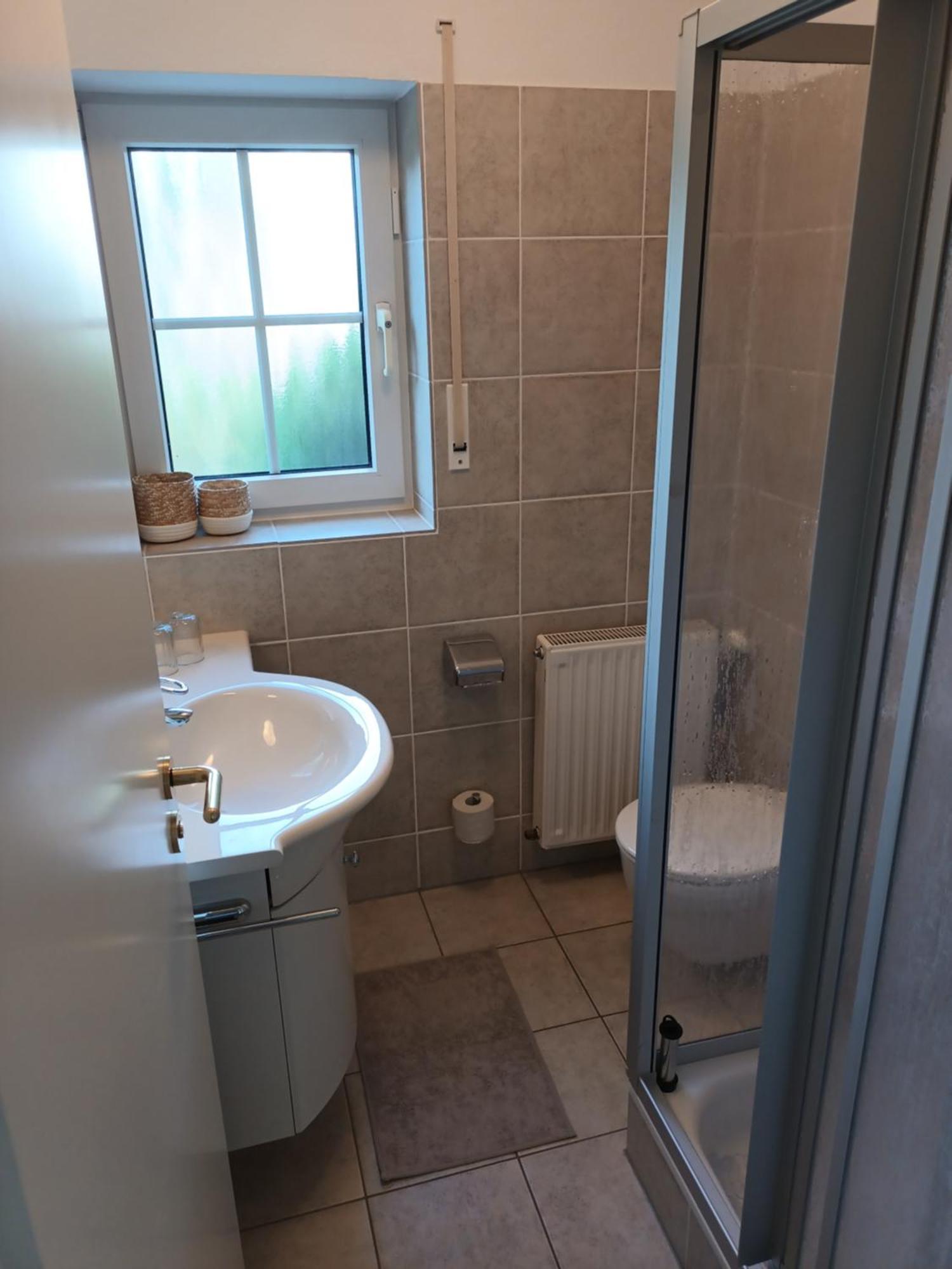 Idyllische Lage Im Sueden Erfurts Appartement